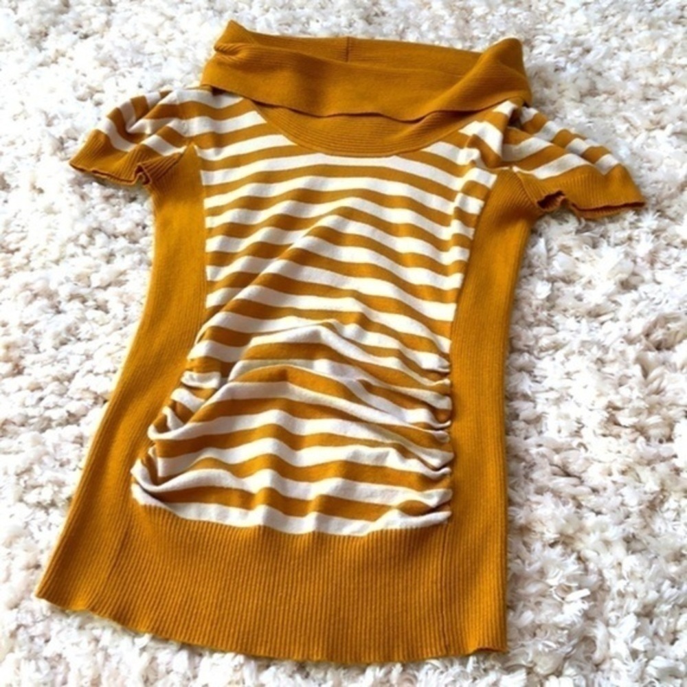One A Sweater Blouse - Size Small - Picture 2 of 5